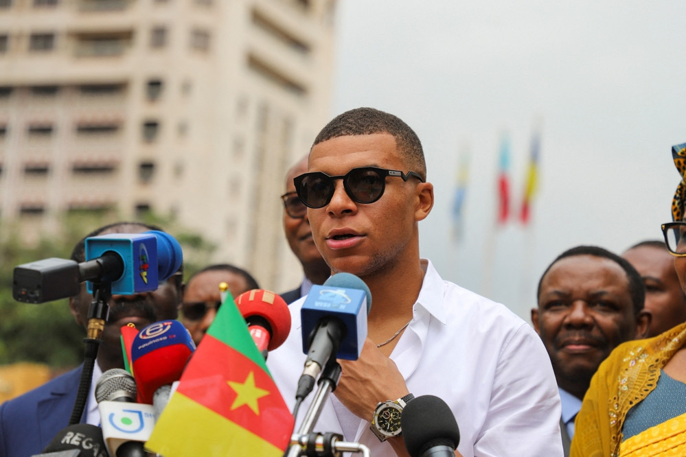 PSG nghĩ đã… sớm thua Mbappe và Real Madrid