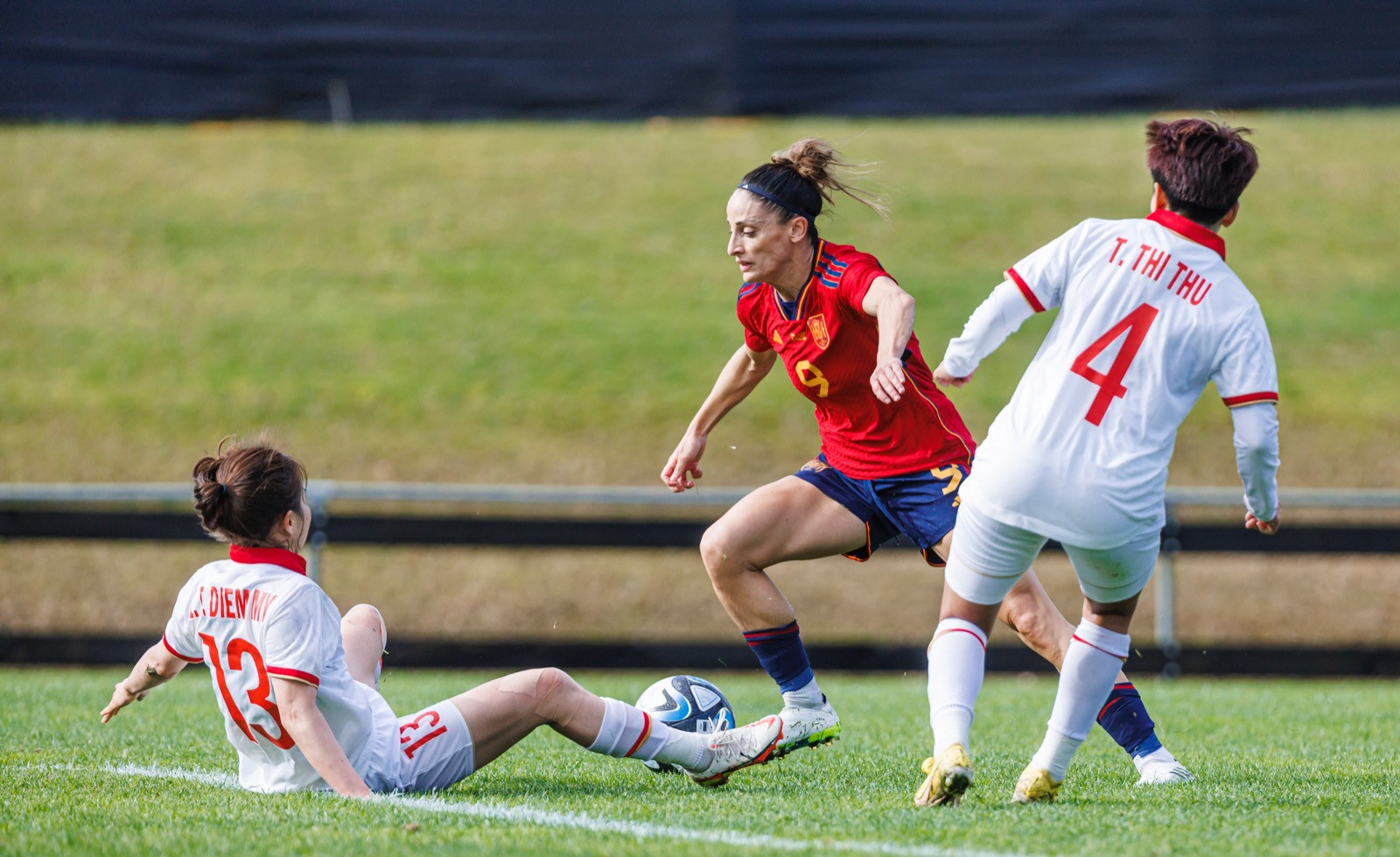 Tuyển nữ Việt Nam: Các cô gái hãy tự hào và tận hưởng World Cup