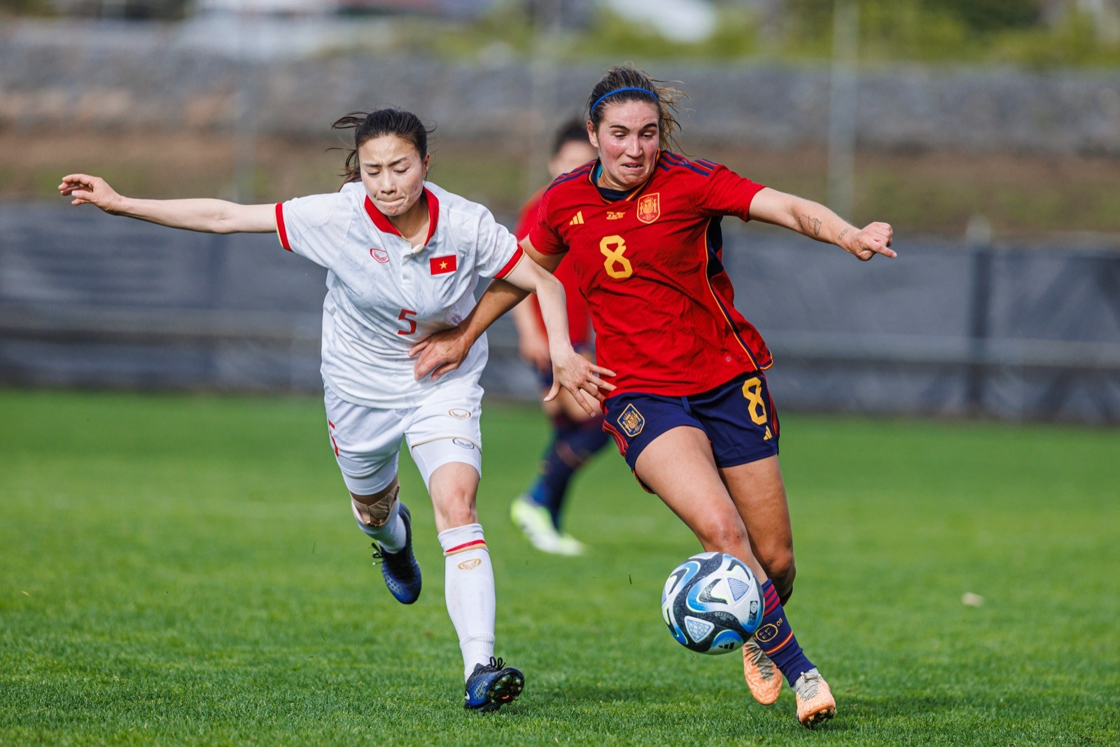 Tuyển nữ Việt Nam: Các cô gái hãy tự hào và tận hưởng World Cup