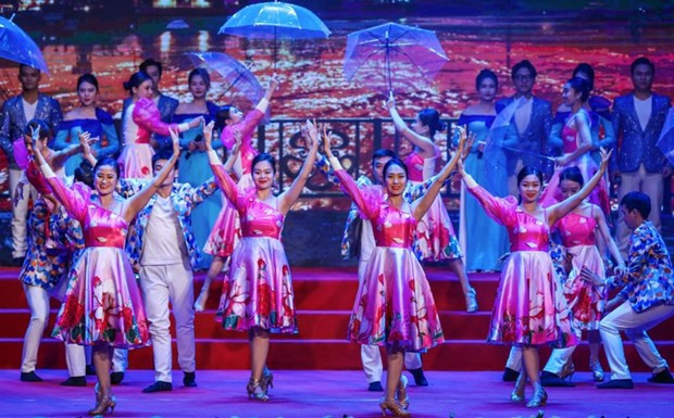 Vietnam Dance Week 2023 kicks off hinh anh 1