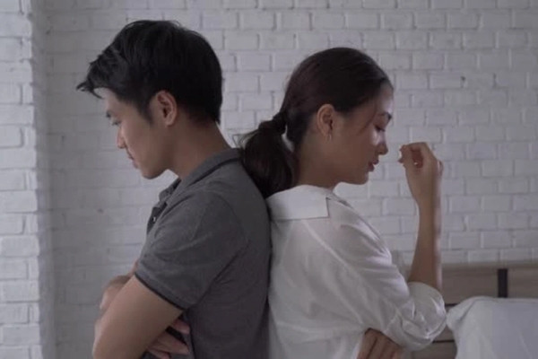 Vợ chồng ngủ riêng, sau ly hôn tôi thắc mắc điều bí ẩn về anh