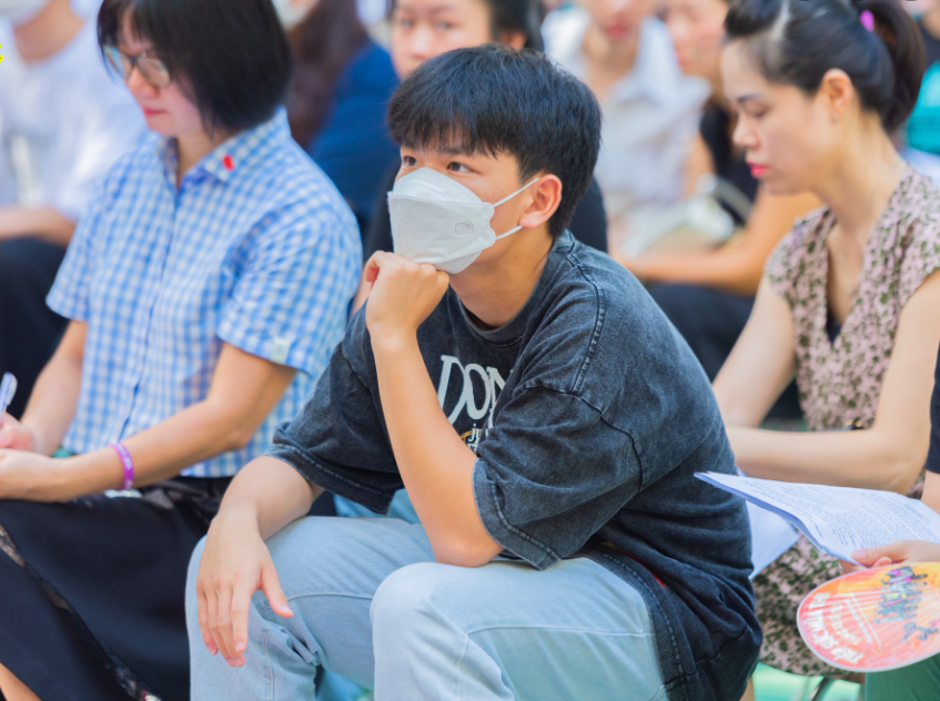 Lựa chọn tổ hợp môn lớp 10: Đừng chọn bừa để 'sai một ly, đi một dặm'