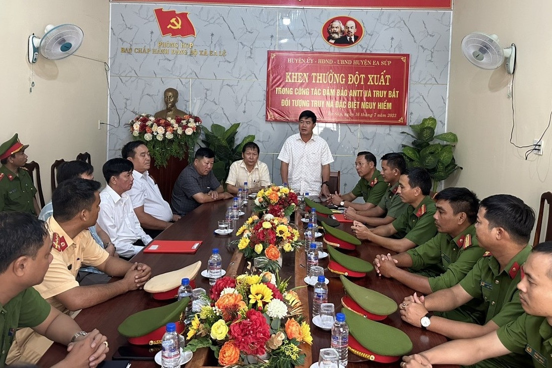 Bắt thêm 3 đối tượng truy nã đặc biệt trong vụ tấn công trụ sở xã ở Đắk Lắk