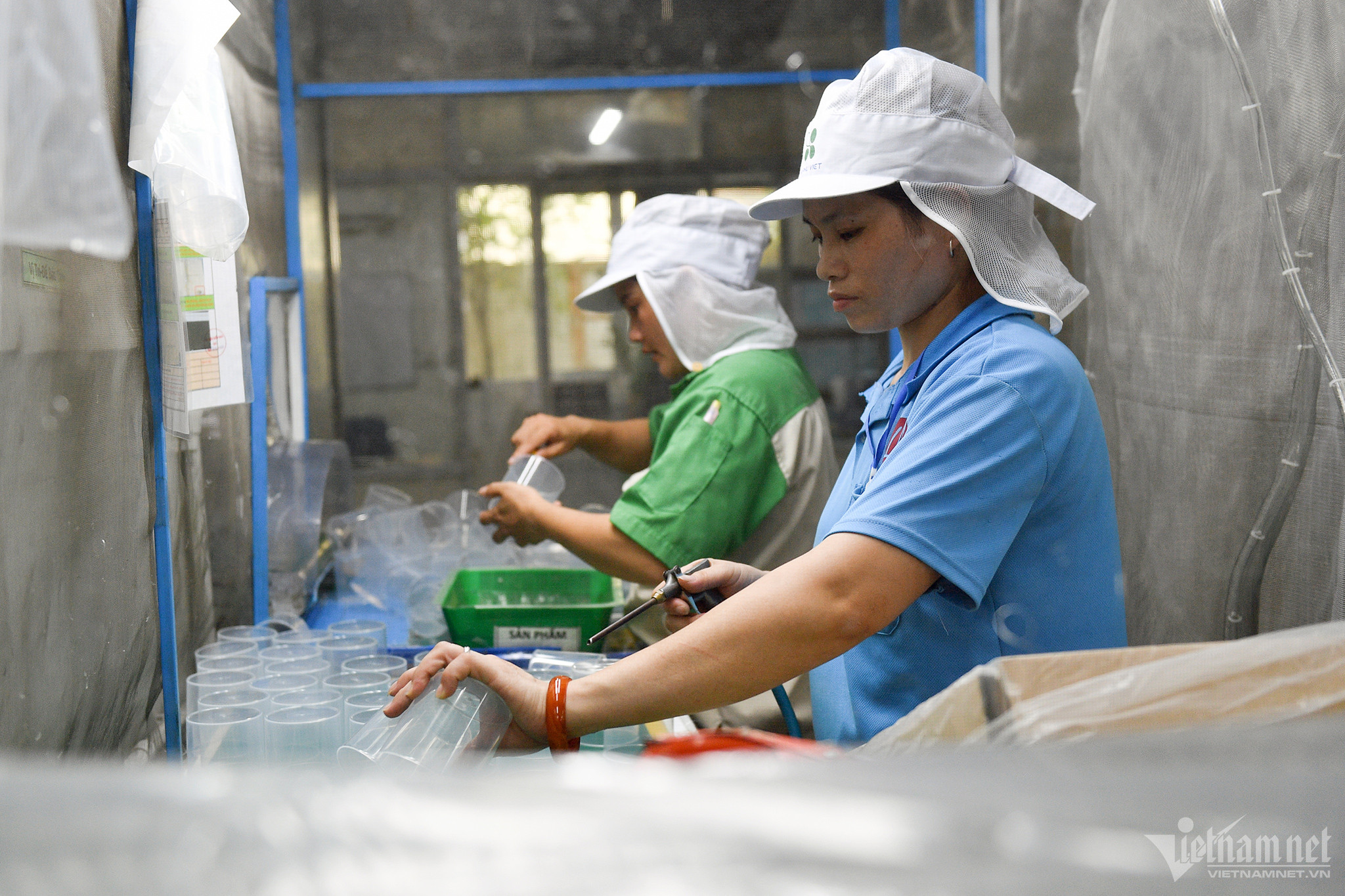 Khoảnh khắc người lao động các ngành nghề Việt Nam