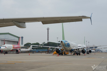 Bão số 1 giảm cấp, sân bay Nội Bài mở cửa trở lại từ 15h chiều nay