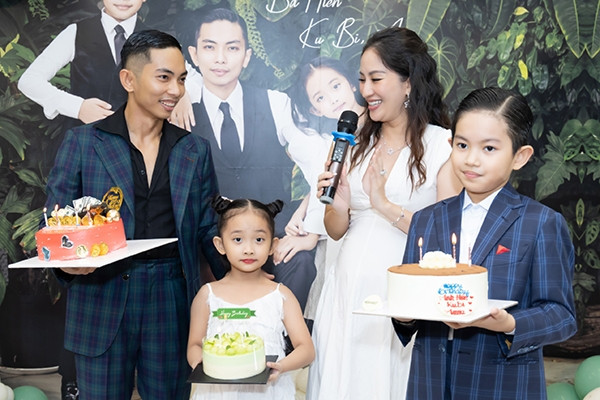 Khánh Thi tổ chức tiệc sinh nhật cho Phan Hiển và hai con