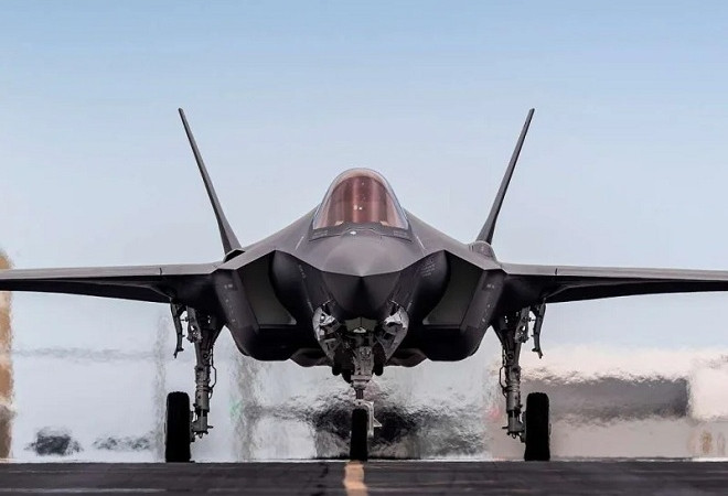 Mỹ điều thêm tiêm kích F-35, tàu chiến tới Trung Đông đối phó với Iran