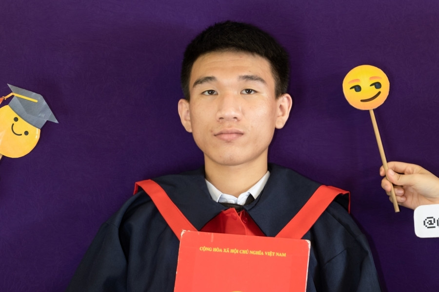 Nam sinh mê game trở thành thủ khoa khối A00 của cả nước