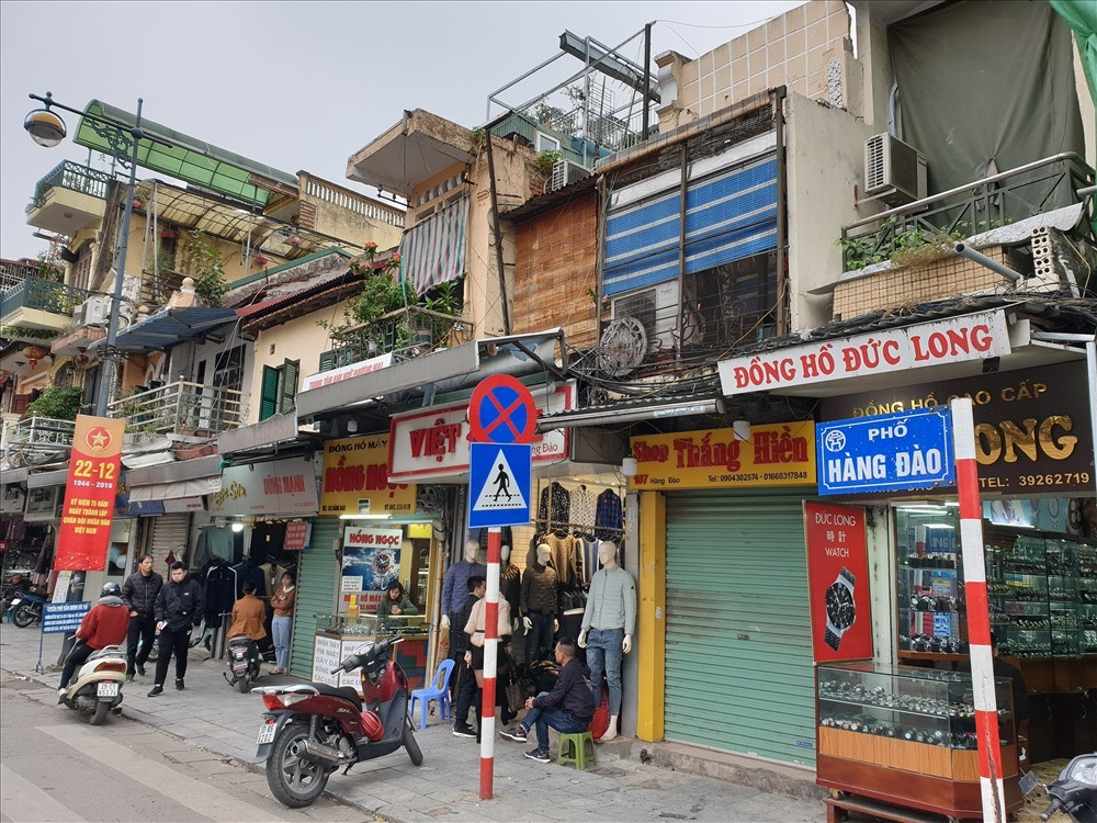 Quirky tunnel-like alleys at the heart of Hanoi’s Old Quarter