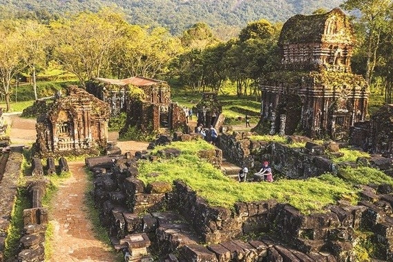 'Multilingual Voiceover - Audio Guide' debuts at My Son World Cultural Heritage