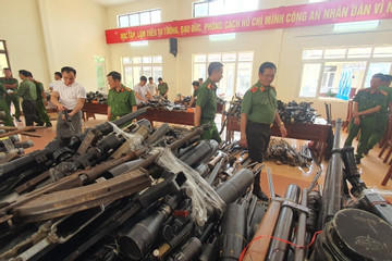 Công an tỉnh Đắk Lắk thu hơn 4.500 vũ khí các loại trong 40 ngày