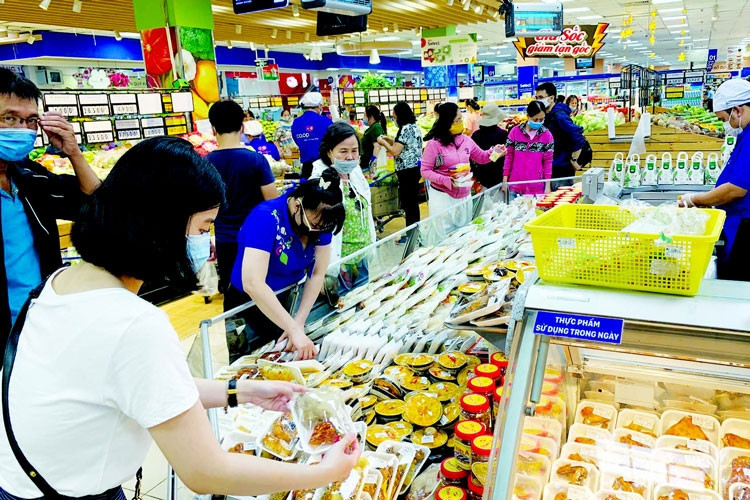 Fierce battle to slash selling prices bleeds retailers dry