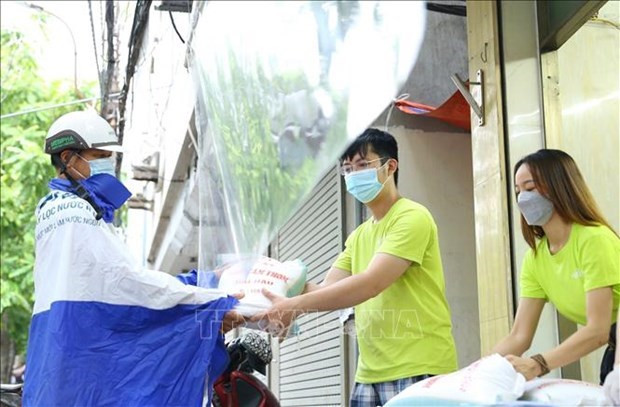 Foreign leaders’ strolls prove freedom, democracy in Vietnam hinh anh 8