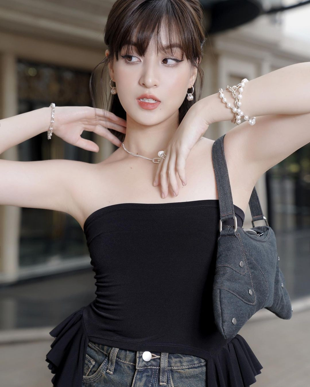 Màn flex làm giảng viên của Midu và khoe thành tích của sao Việt ảnh 5