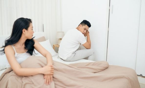 Nửa đêm vợ thú nhận sự thật đau lòng, 2 tháng sau chúng tôi ly hôn - 1