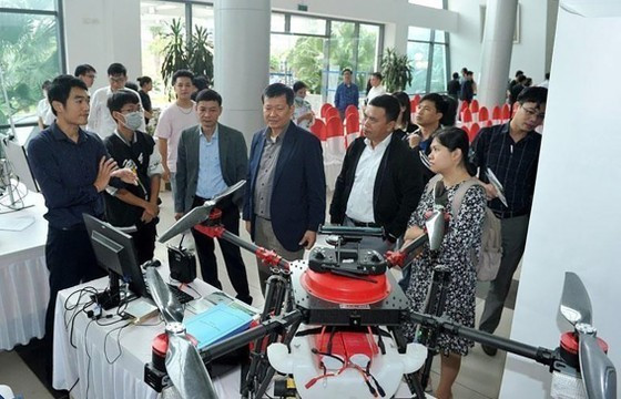 Hoa Lac Hi-tech Park to come under management of Hanoi ảnh 1