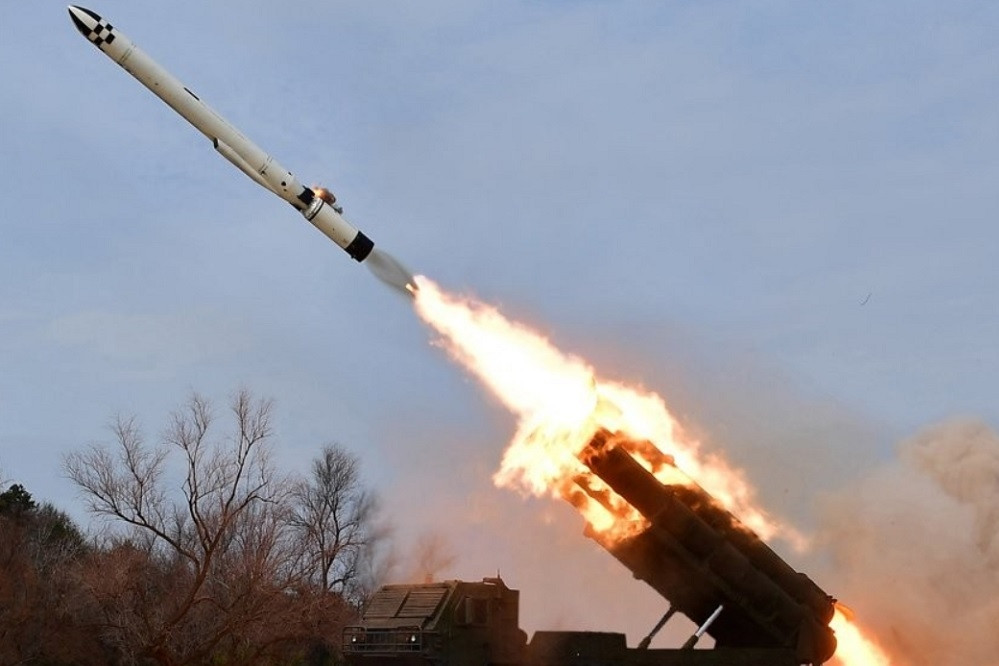 Hàn Quốc tuyên bố Triều Tiên phóng tên lửa hành trình ra biển