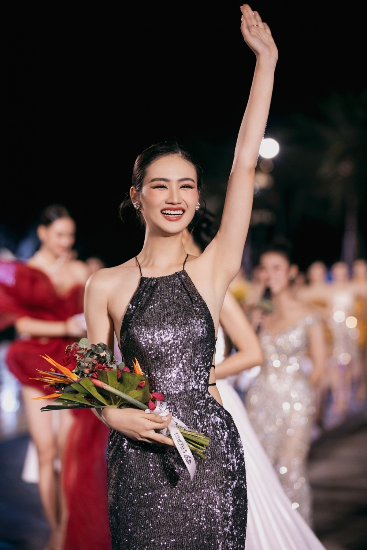 huynh tran y nhi crowned miss world vietnam 2023 picture 7