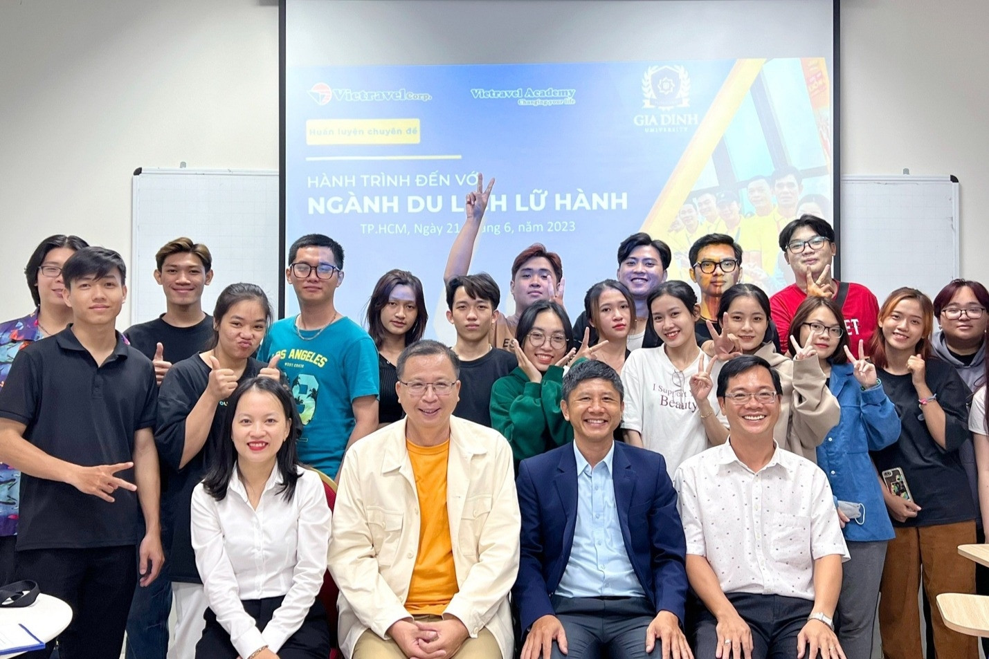 Sinh viên ĐH Gia Định được kết nối với doanh nghiệp, có việc làm sớm