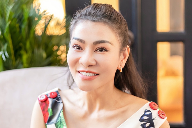 Con trai 8 tuổi hỏi khó, chồng Thu Minh đưa câu trả lời gây bất ngờ