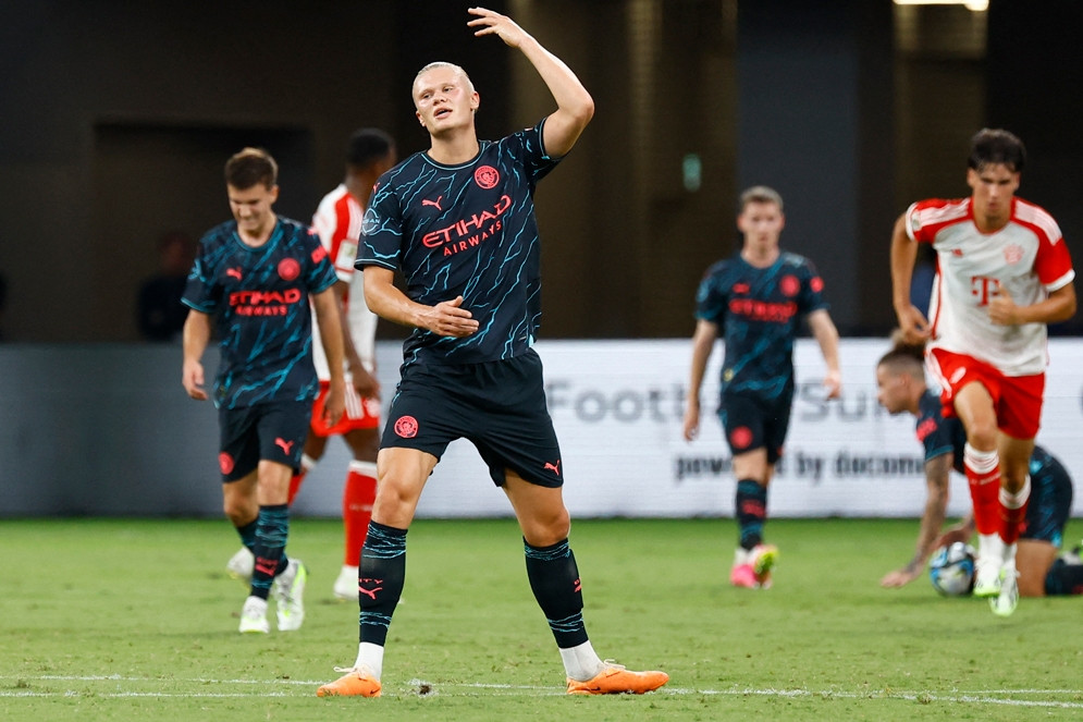 Haaland kém duyên, Man City vẫn đả bại Bayern Munich