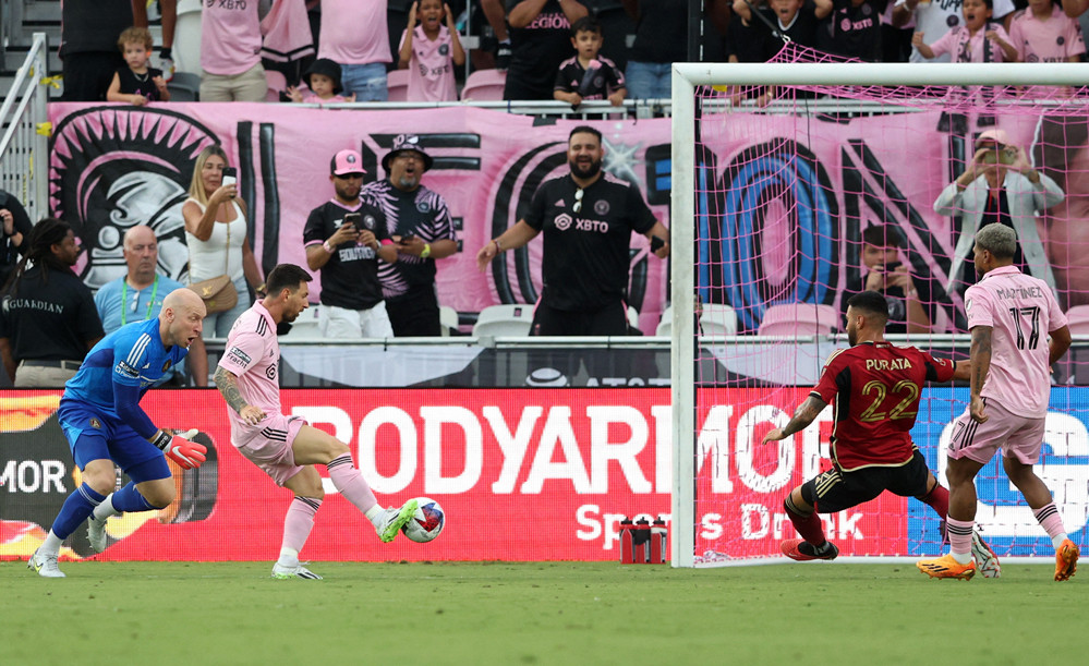 Soi kèo phạt góc Lille vs Metz, 3h ngày 19/2