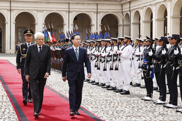 Tổng thống Italia chủ trì lễ đón Chủ tịch nước Võ Văn Thưởng và phu nhân