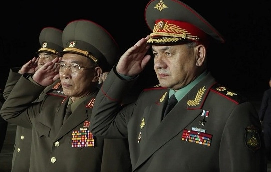 Hình ảnh Bộ trưởng Quốc phòng Nga tới Triều Tiên