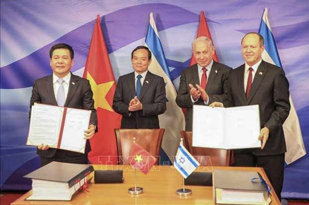 Vietnam, Israel sign free trade agreement hinh anh 1
