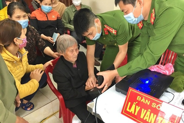 Nam Định hoàn thành chỉ tiêu cấp Căn cước công dân gắn chíp trước thời hạn