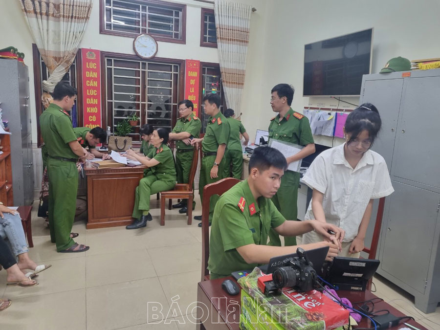 Kim Bảng đẩy nhanh tiến độ cấp kích hoạt tài khoản định danh điện tử