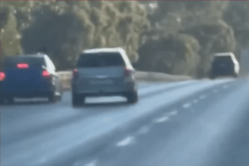 Tài xế ô tô SUV nhận kết đắng khi cố tình đâm vào xe khác trên cao tốc