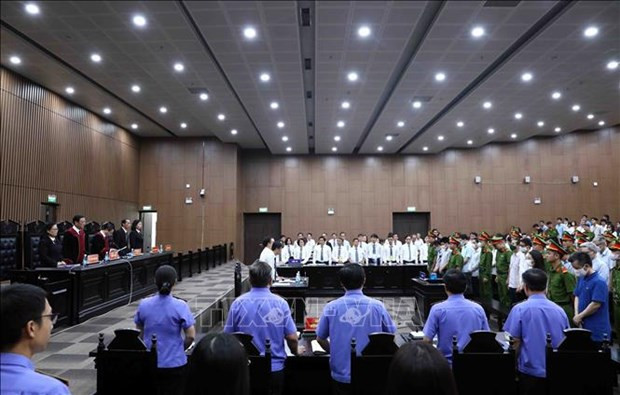 Four defendants in “repatriation flight” case get life imprisonments hinh anh 1