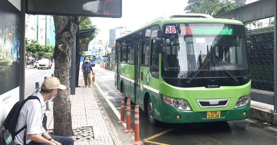 HCMC to build smart ticket system for its public transport ảnh 1