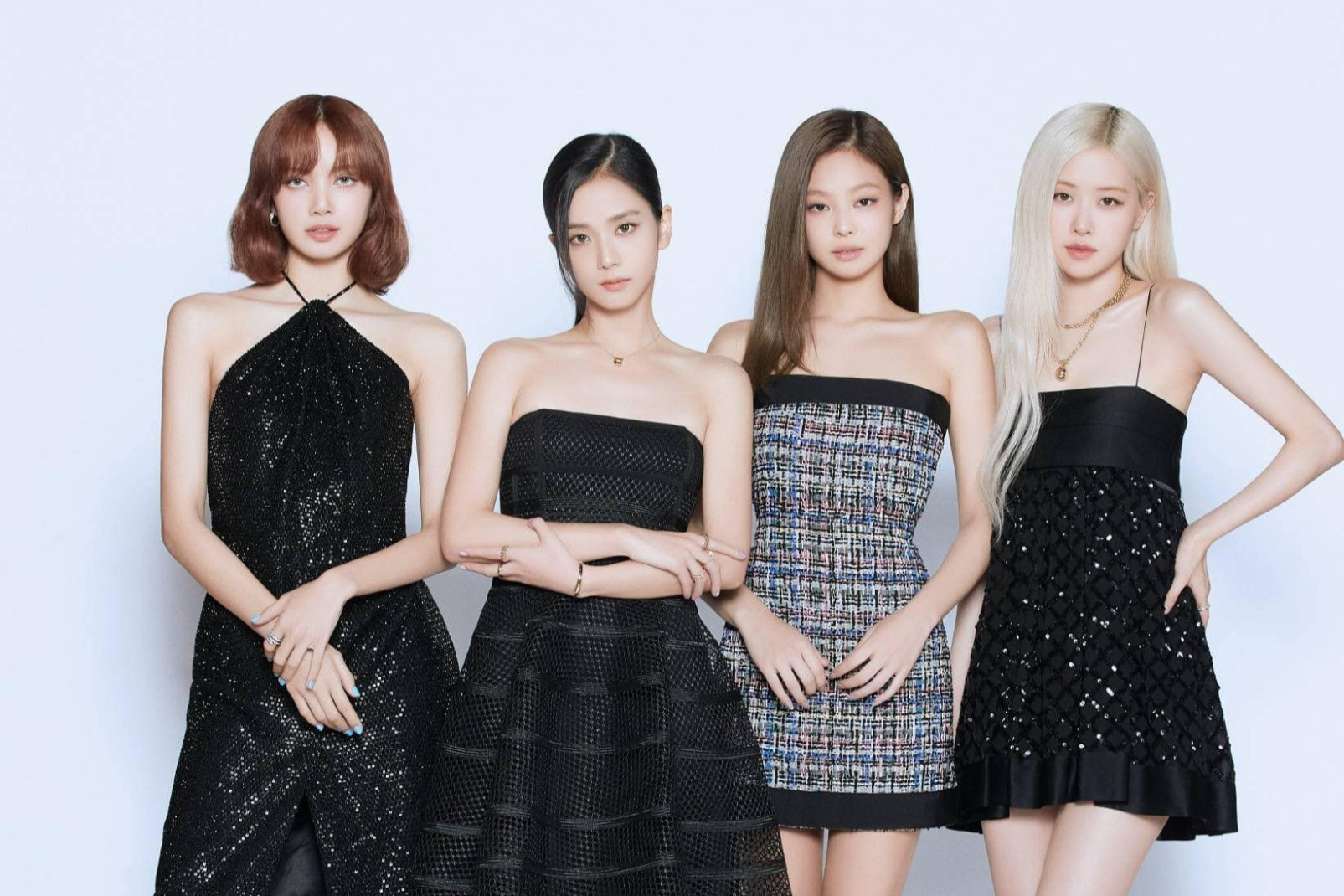 BlackPink chính thức được cấp phép diễn ở Hà Nội, sẽ hát 13 hit