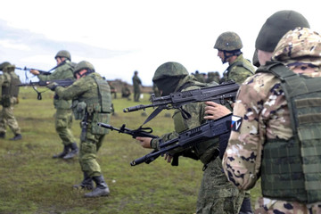 Kiev ước tính số quân Nga ở Donbass, Moscow có thể hủy bầu cử ở các nơi sáp nhập