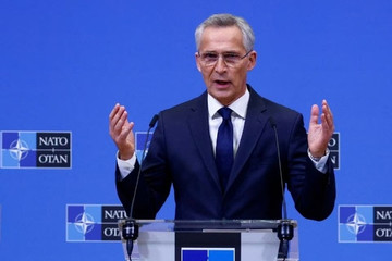 Tổng thư ký NATO gia hạn nhiệm kỳ