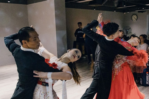 Cuộc thi nhảy múa quy mô lớn tổ chức tại Việt Nam