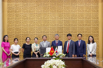 Vingroup và K-Sure hợp tác thúc đẩy giao thương doanh nghiệp Việt - Hàn
