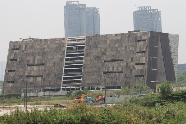 Tái khởi động dự án trung tâm triển lãm 800 tỷ đồng ở Thủ Thiêm sau 8 năm