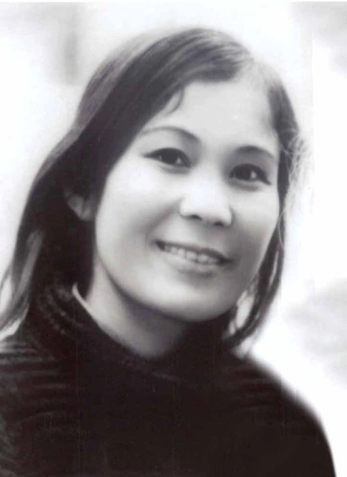 Con gái nhà thơ Lâm Thị Mỹ Dạ tiết lộ lý do chưa thể đưa di hài mẹ về Huế - 5