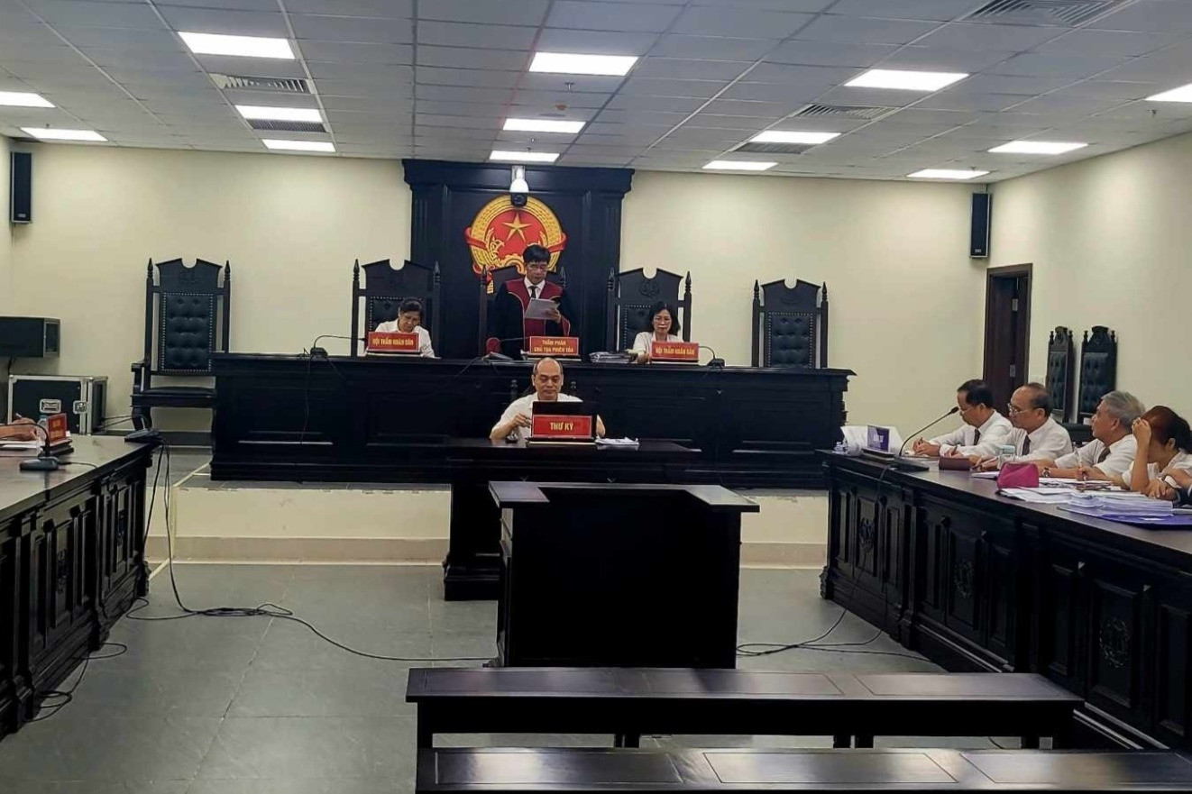 Cựu luật sư Phan Thị Hương Thủy lãnh án 12 tháng tù