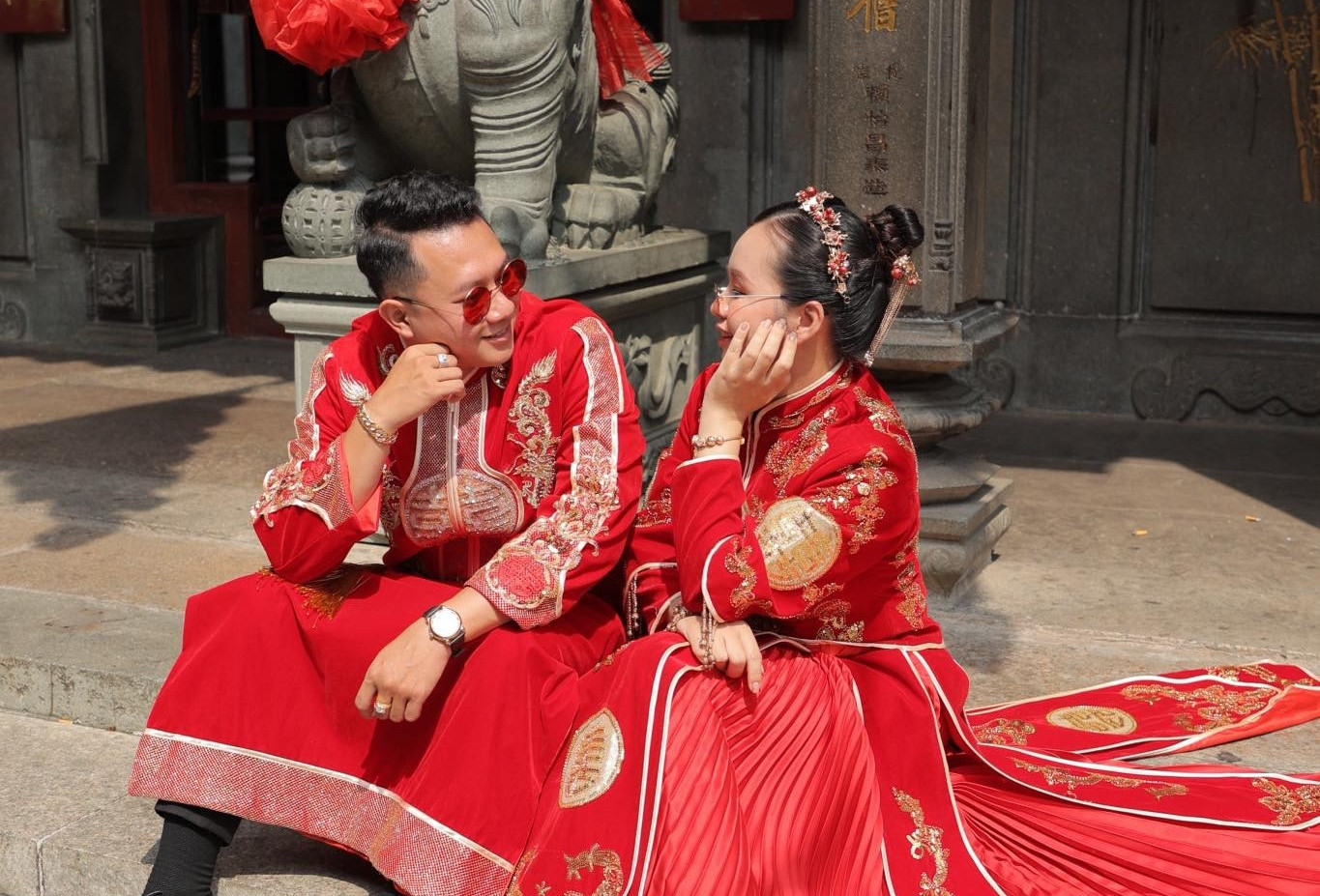 Hẹn hò bạn gái mới quen qua mạng, chàng trai dẫn theo 2 người ứng cứu nếu bị lừa