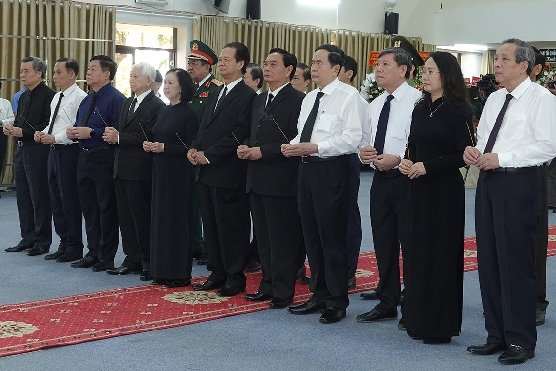 Lãnh đạo Đảng, Nhà nước viếng nguyên Trưởng ban Tổ chức Trung ương Lê Phước Thọ