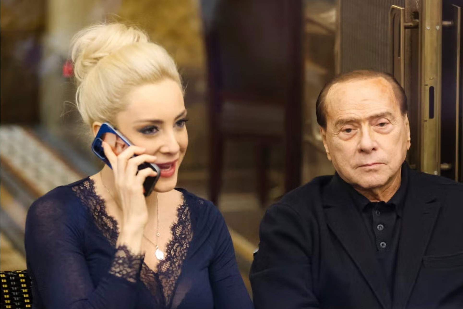 Nhan sắc cô bạn gái được hưởng 100 triệu Euro từ cố Thủ tướng Berlusconi