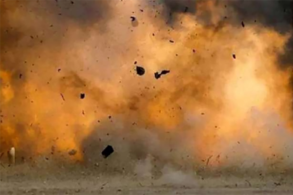 Nổ rung chuyển nhà máy thuốc nổ Nga