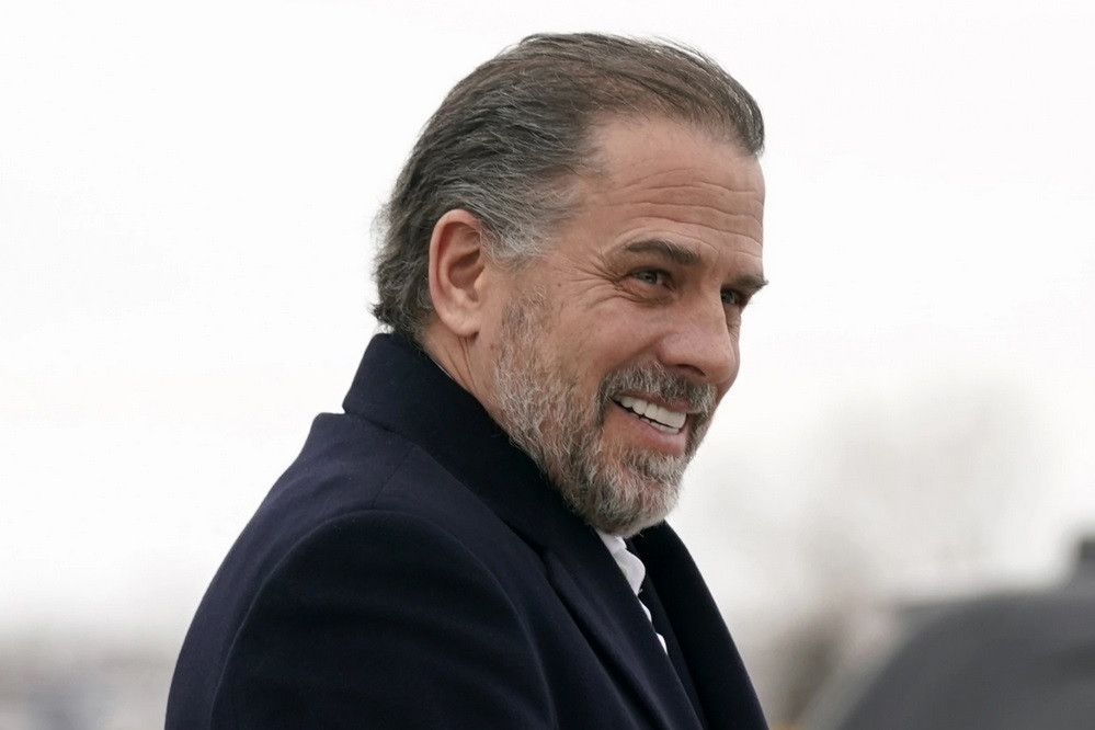 Nghị sĩ Mỹ muốn Nhà Trắng kiểm tra chất cấm với con trai ông Biden