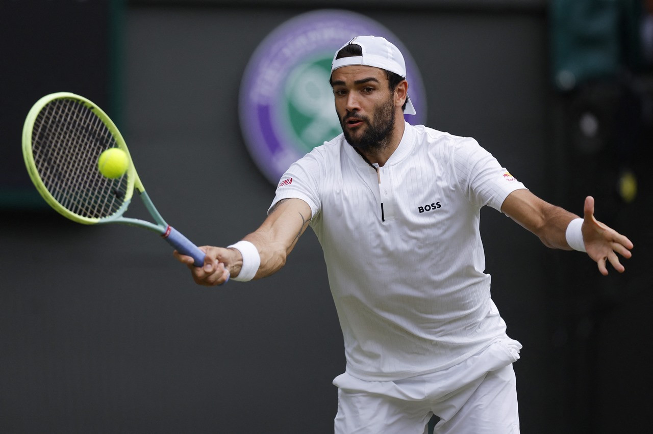 Wimbledon 2023: Matteo Berrettini đánh bật Zverev