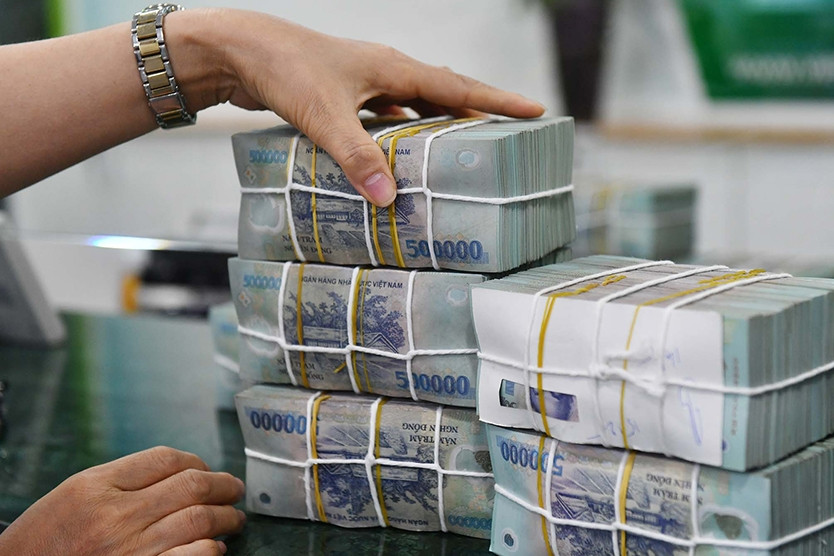 15 đại gia ôm 18 tỷ USD, ai là 'vua tiền mặt'?