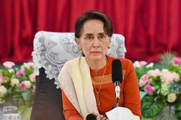 Bà Aung San Suu Kyi được ân xá